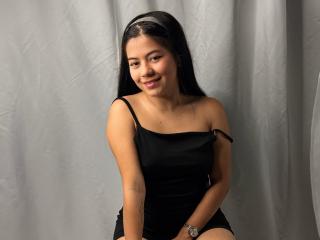 AprilDesire Webcam Porno Live - Photo 10/21
