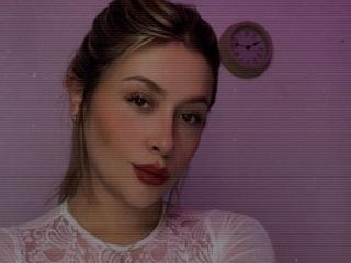 SweetAbey Blowjob XXX Cams - Photo 16/21