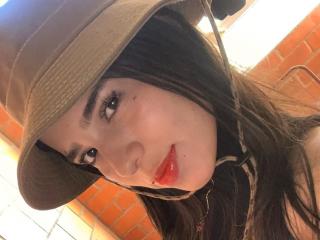 AlanaReyes Webcam Porno Live - Photo 18/21