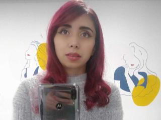 StephanieeSun Blowjob XXX Cams - Photo 18/21