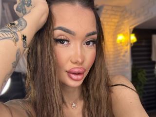 SashaFerrera Blowjob XXX Cams - Photo 10/21