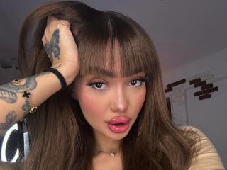 SashaFerrera Blowjob XXX Cams - Photo 7/21
