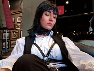SaraleePoison Blowjob XXX Cams - Photo 8/21