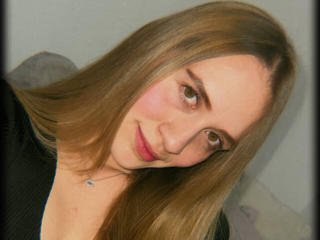 AntoCrus - Live sex cams model
