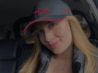 AntoCrus - Live sex cams model