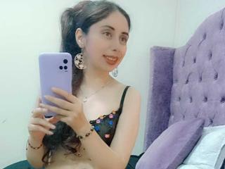 StephanieeSun Blowjob XXX Cams - Photo 9/21