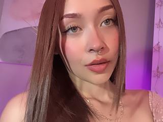 AmelieBss Webcam Porno Live - Photo 21/21