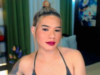 XFullOfLoadTransX live cam model at XLoveCam
