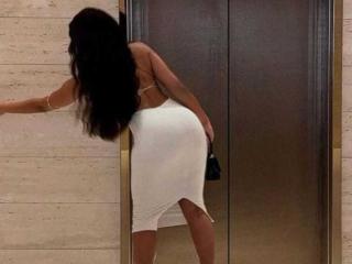 KatyBomb Image Gallery