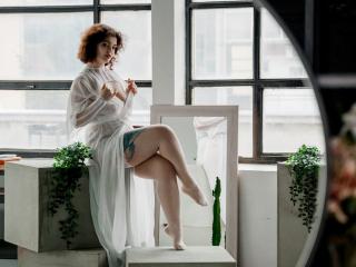 CurlyVixen Image Gallery