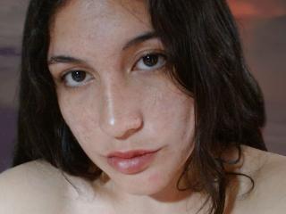 MargaritaDudole live cam model at XLoveCam
