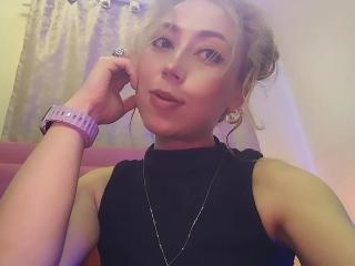 DouceKhrystine Amateur Live Cam - Photo 16/21