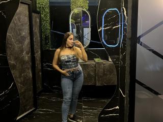 SharonKlart Blowjob XXX Cams - Photo 21/21