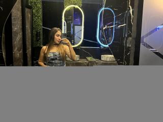 SharonKlart Blowjob XXX Cams - Photo 20/21
