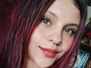 SophieHill Blowjob XXX Cams - Photo 21/21