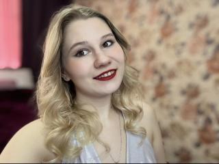 NikolNikki live cam model at XLoveCam