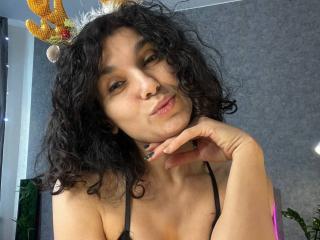 CurliestSue Image Gallery