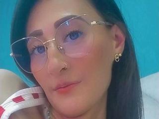 SharisWillian Blowjob XXX Cams - Photo 11/21