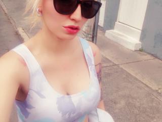 SaraleePoison Blowjob XXX Cams - Photo 6/21
