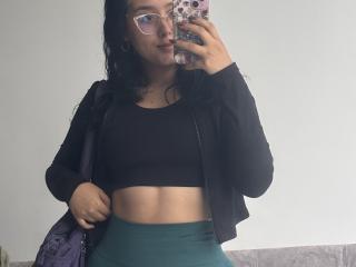 SofiaBrowm Blowjob XXX Cams - Photo 21/21