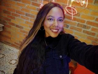 MacarenaBoobs live cam model at XLoveCam