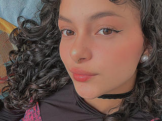 AlmaPonce Webcam Porno Live - Photo 13/21
