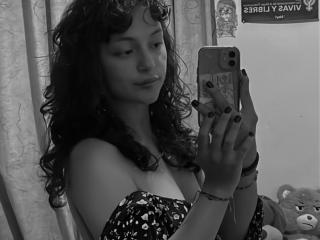 AlmaPonce Webcam Porno Live - Photo 12/21