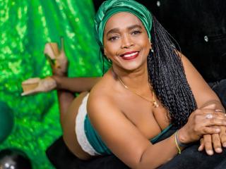 AinaEbonyQueen Webcam Porno Live - Photo 13/21