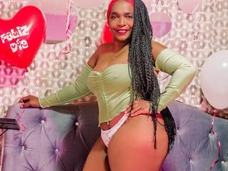 AinaEbonyQueen Webcam Porno Live - Photo 8/21