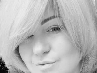 SugaryAmber Blowjob XXX Cams - Photo 4/6