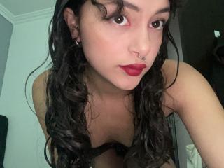AlmaPonce Webcam Porno Live - Photo 9/21