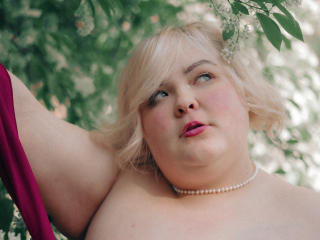 EllaBigBabe Seins Liveshow - Photo 19/21