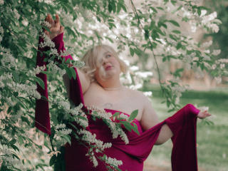 EllaBigBabe Seins Liveshow - Photo 16/21
