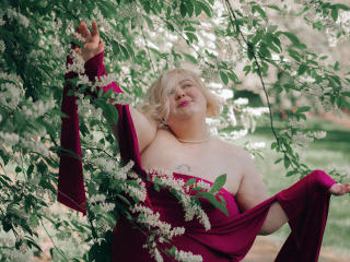 EllaBigBabe Seins Liveshow - Photo 15/21
