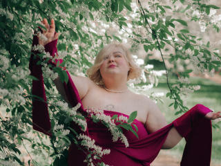 EllaBigBabe Seins Liveshow - Photo 14/21