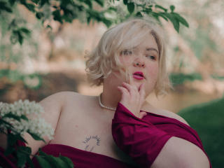 EllaBigBabe Seins Liveshow - Photo 11/21