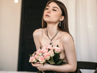 RoseStarlight Sex Brunette - Photo 5/21