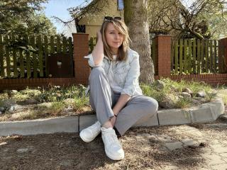 SadieFirt Blowjob XXX Cams - Photo 4/21