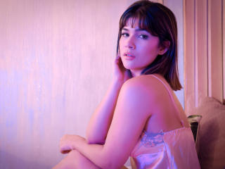 ScarlletZhen Blowjob XXX Cams - Photo 21/21