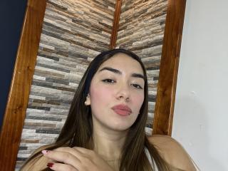 SharonKlart Blowjob XXX Cams - Photo 8/21
