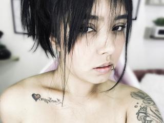 SarahMoon69 Blowjob XXX Cams - Photo 5/7