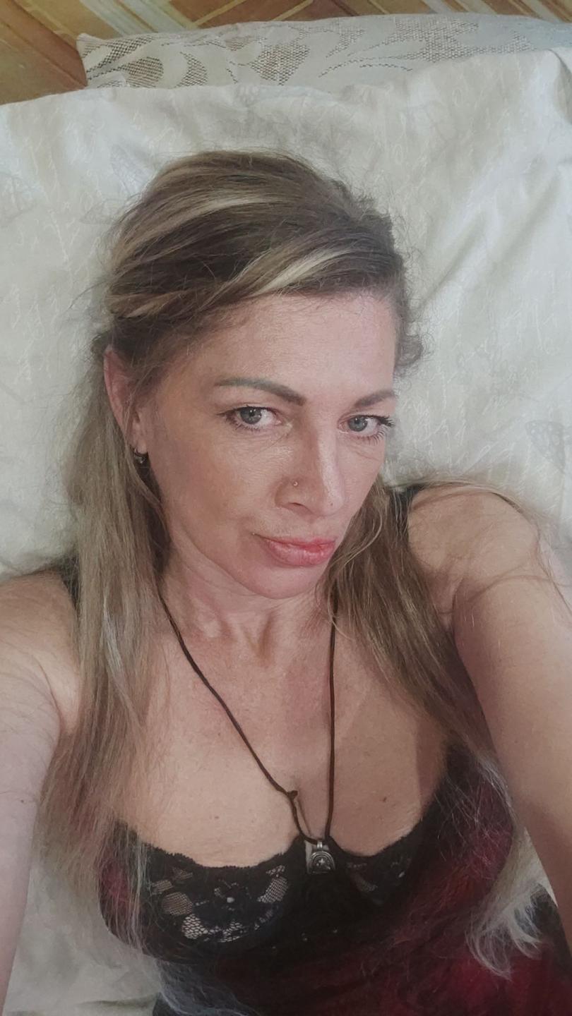 CharlenePearl from XLoveCam