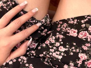 Amelain live cam model at XLoveCam