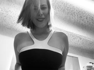 SaritaVelez Image Gallery