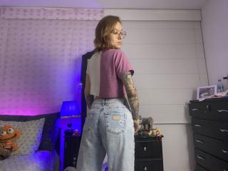 SarahRousen Blowjob XXX Cams - Photo 15/21