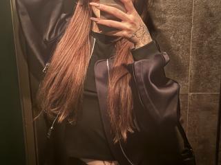 SensualMila Blowjob XXX Cams - Photo 18/21