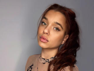 Babilonian-hot live cam model at XLoveCam