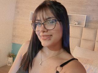 EmilyRobeerts Seins Liveshow - Photo 12/21