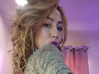 DouceKhrystine Amateur Live Cam - Photo 7/21