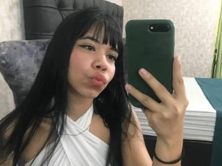 EmaGarces Boobs Liveshow - Photo 10/21